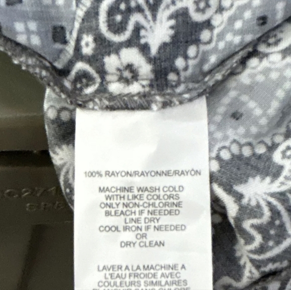 C & C California Printed Tiered Loose Wide Leg Jumpsuit Size L NWT MSRP $108 - Picture 8 of 9